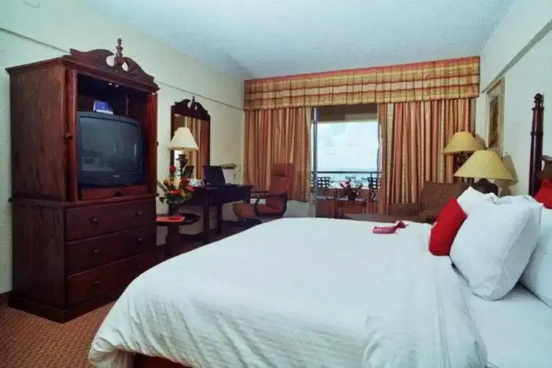 Capital Plaza Hotel