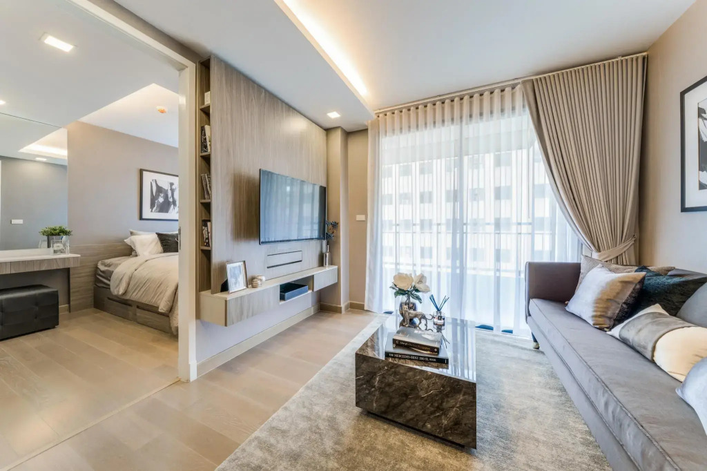 18 Residence