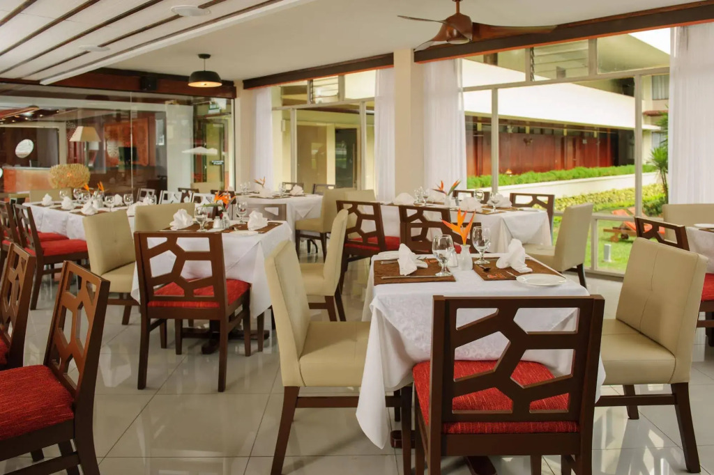 Auténtico Hotel