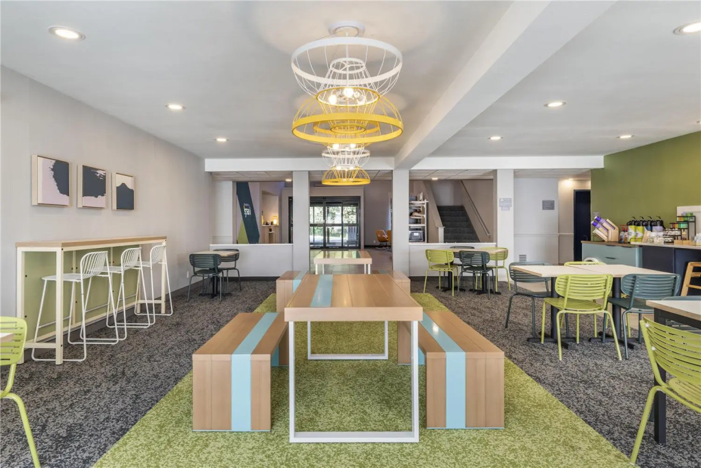 Spark by Hilton La Crosse Onalaska