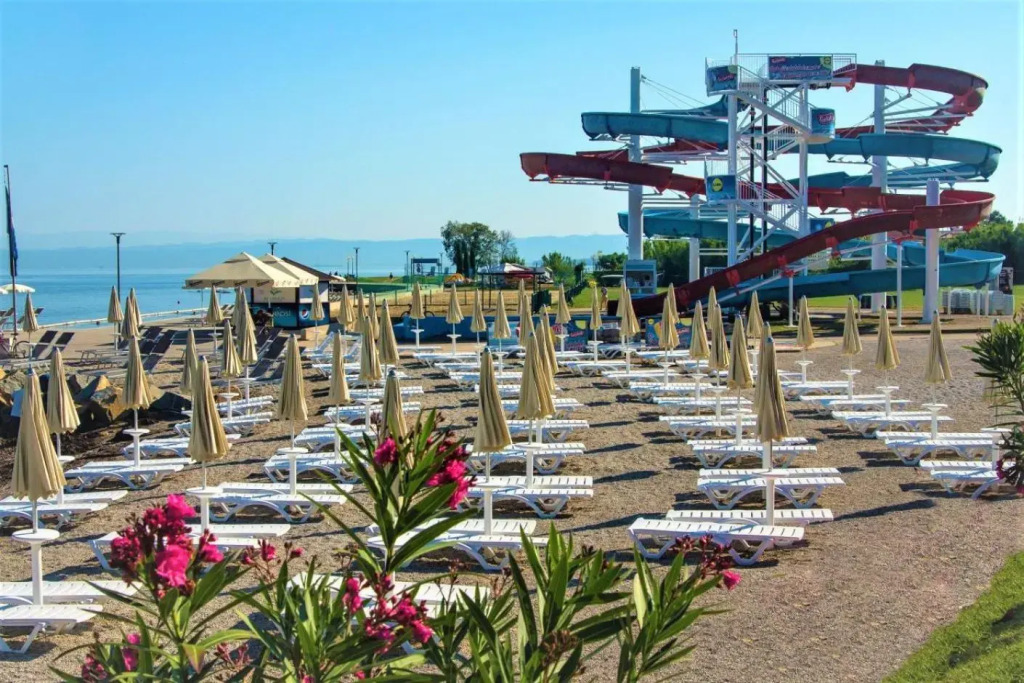 Poseidon Apartment