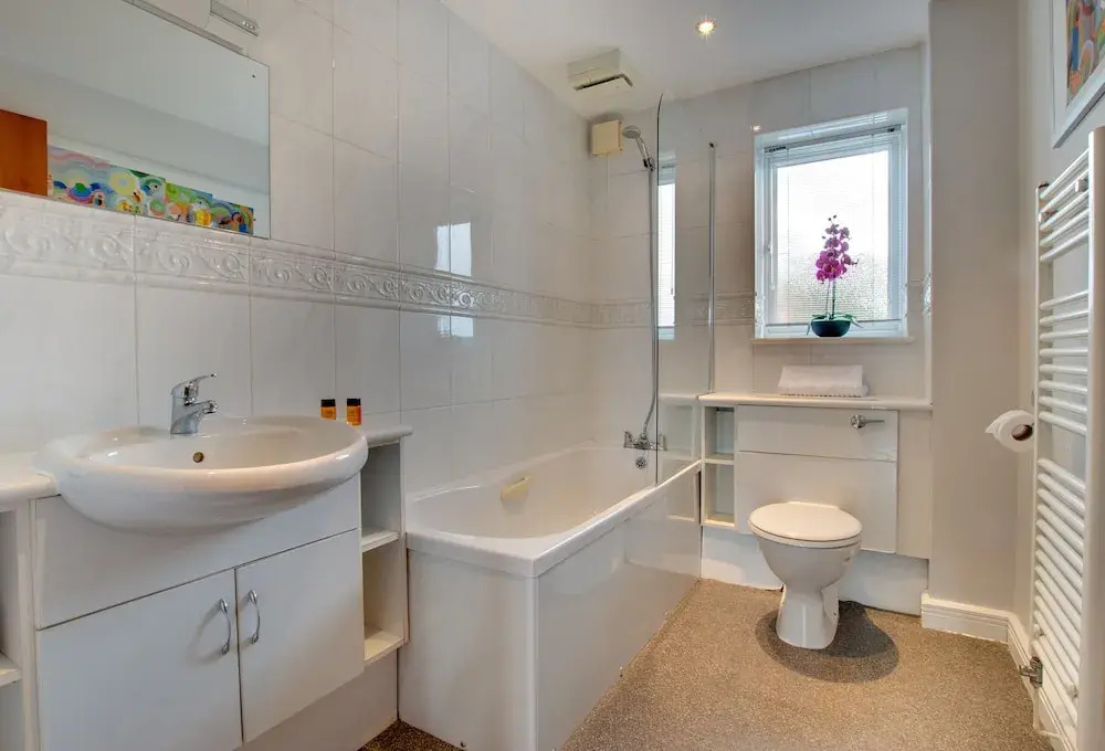 2 Bed Sleeps 3 Newcastle Quayside Views