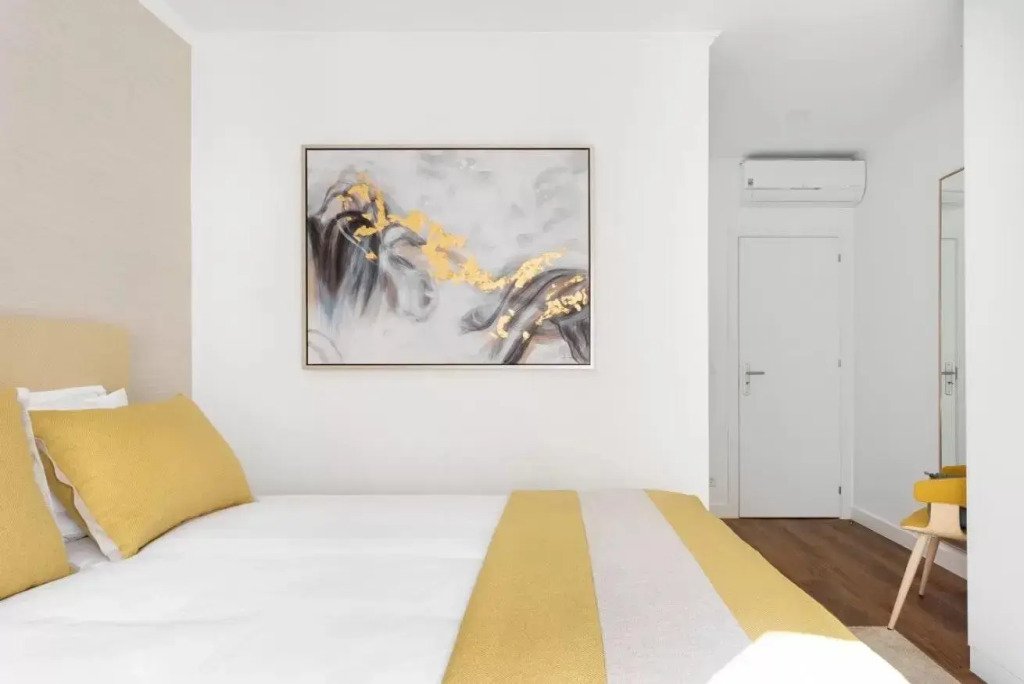 ALTIDO Bright & Beautiful 4BR Apt 5 mins to Rato subway