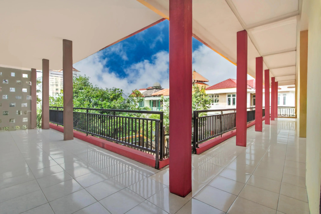 Hotel O Oteng Stay