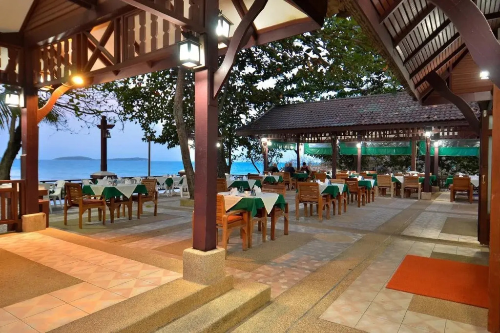 First Bungalow Beach Resort