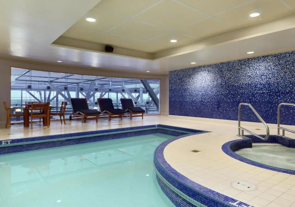 Fairmont Vancouver Airport In-Terminal Hotel