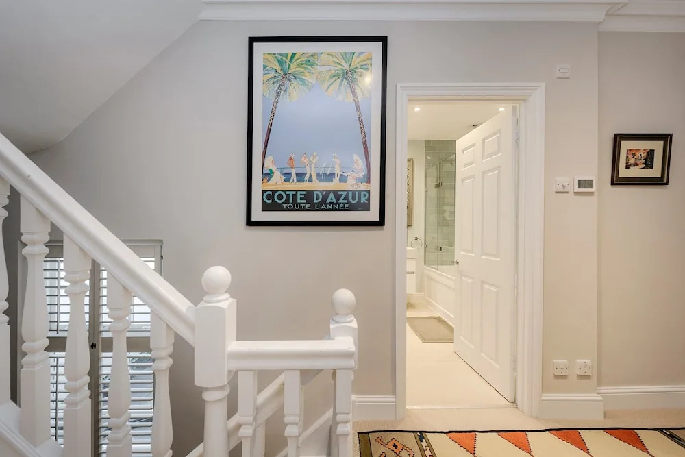 Divine Mews House - South Kensington