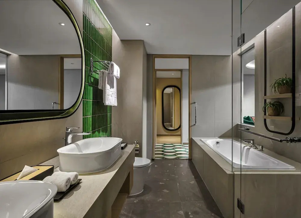 ARTOTEL Living World Kota Wisata