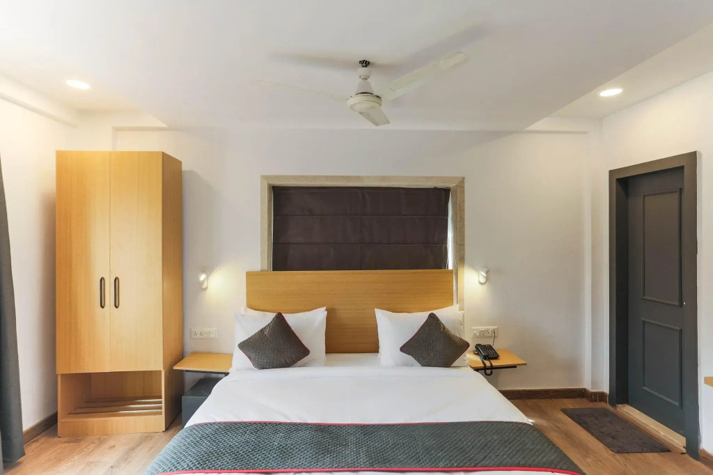 Townhouse Habitat New Town Rooms & Party Spaces