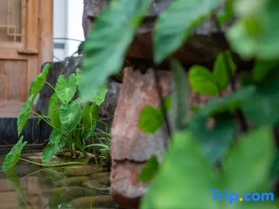 Qingxiang Manchu Guesthouse