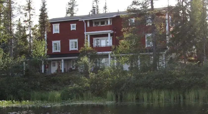 Ruka Safaris - Papin Talo