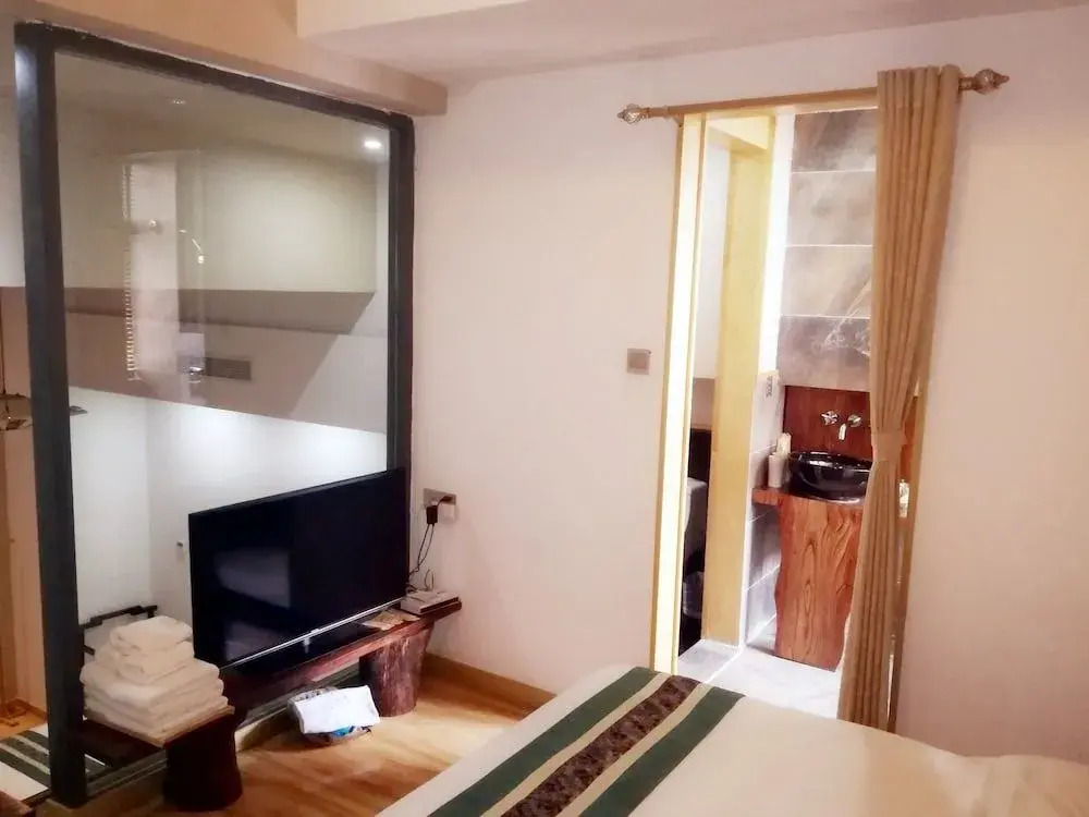 Guilin Huguangshanshe Hotel