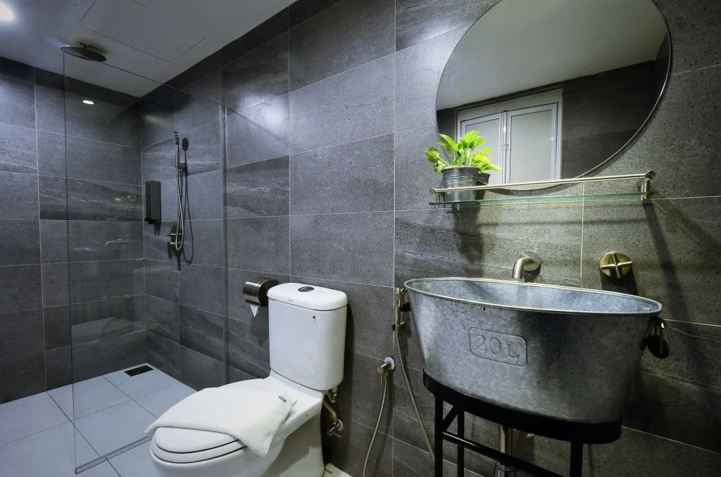 Artisan Eco Hotel