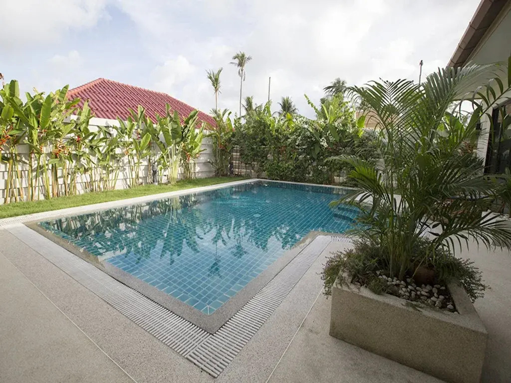 Cape Rawai Villas