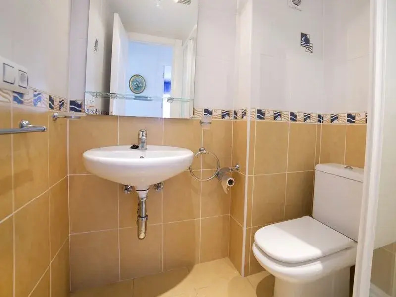 Apolo IV 01 - Two Bedroom No.2