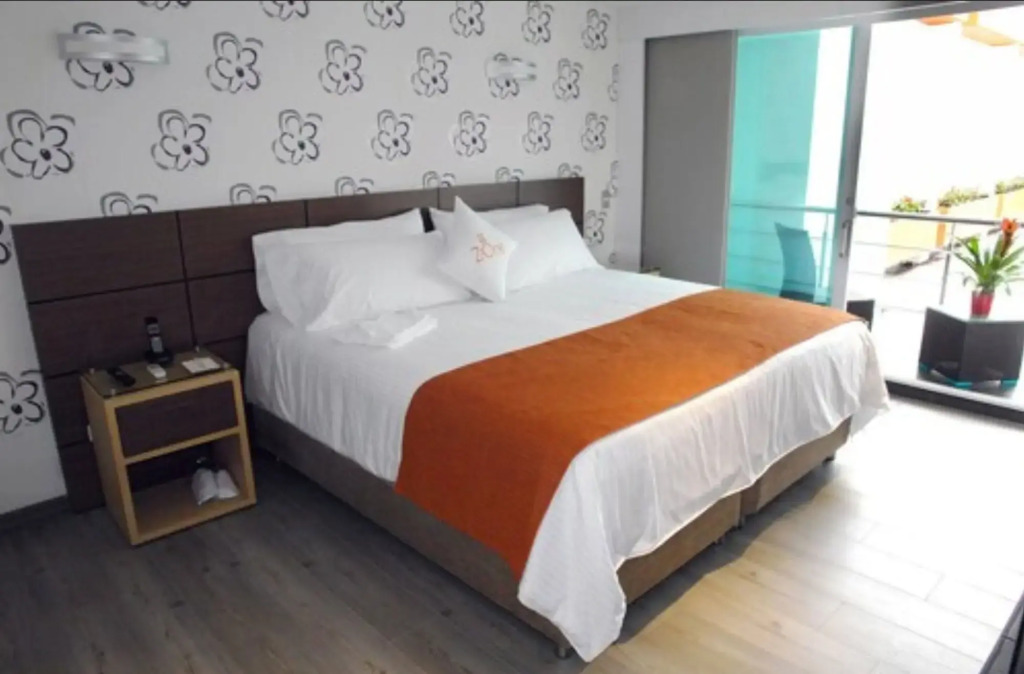 Zi One Luxury Hotel
