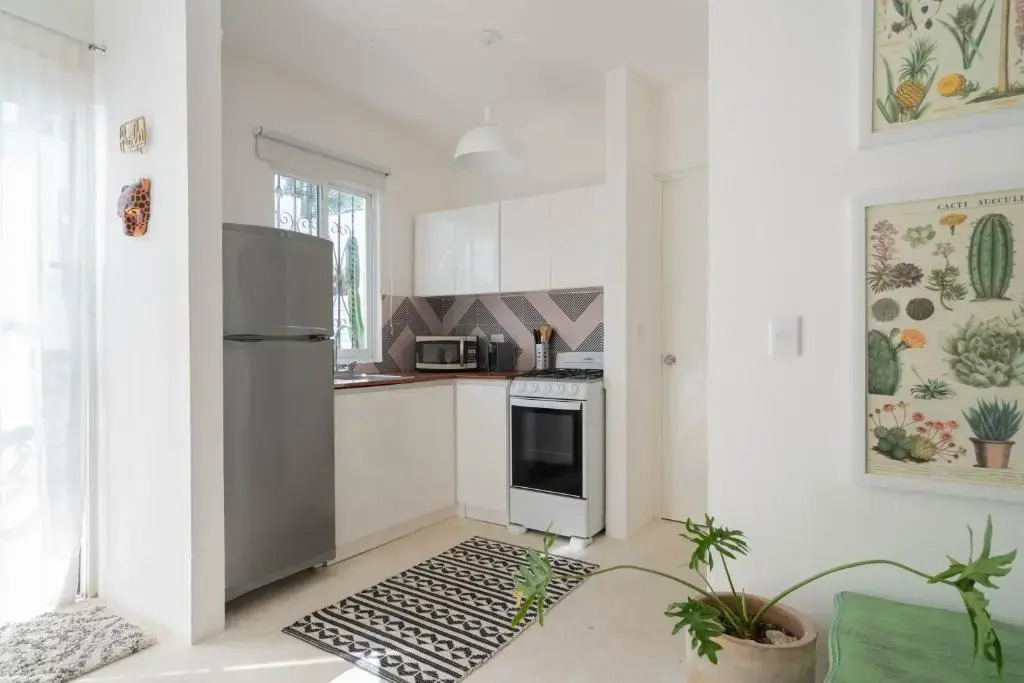 Perfect Cozy Vacation Home Just 2 Miles From the beach