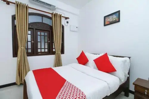 Royal Rich Villa