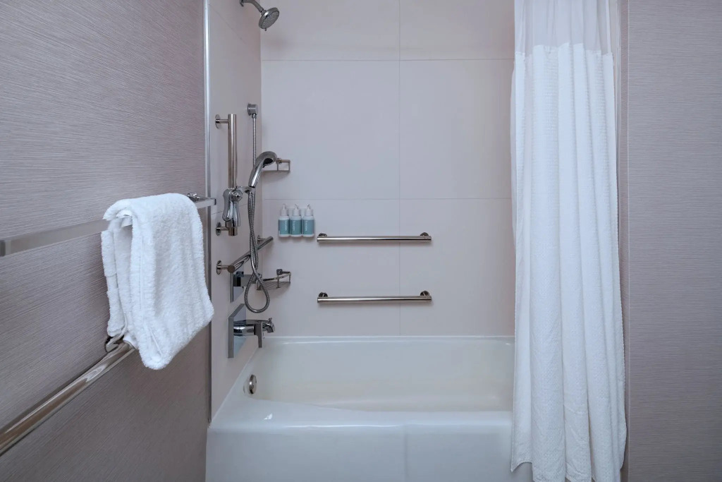 Courtyard by Marriott Dallas Richardson at Spring Valley
