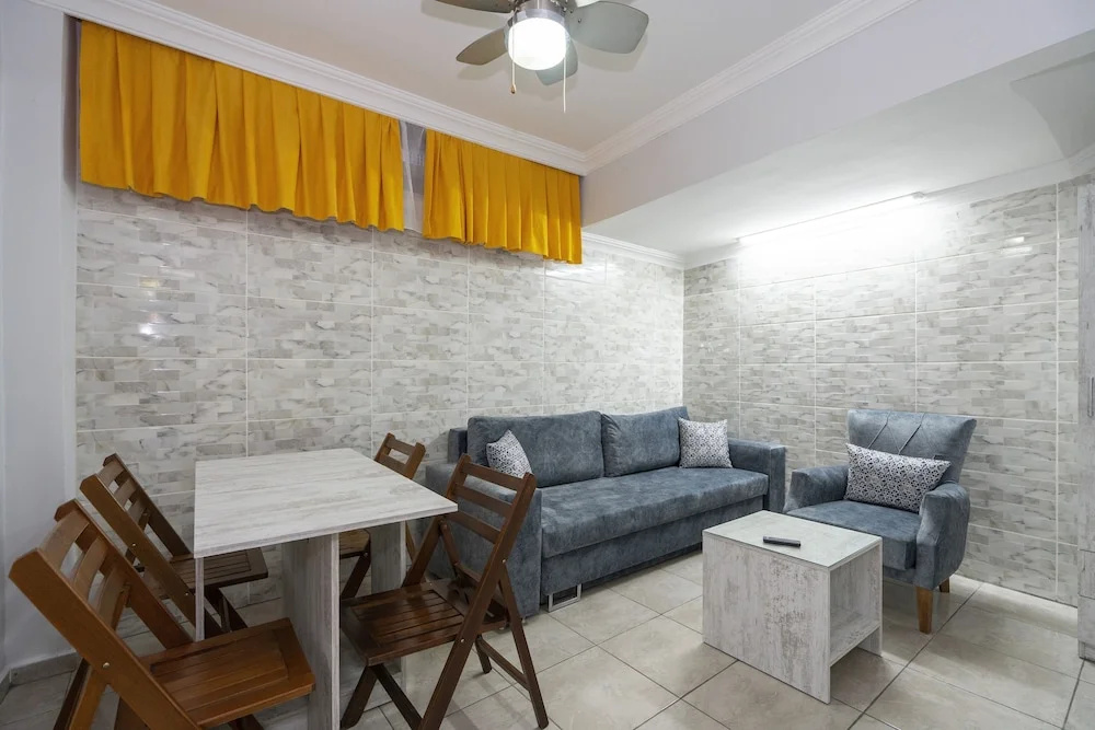 Detay Home