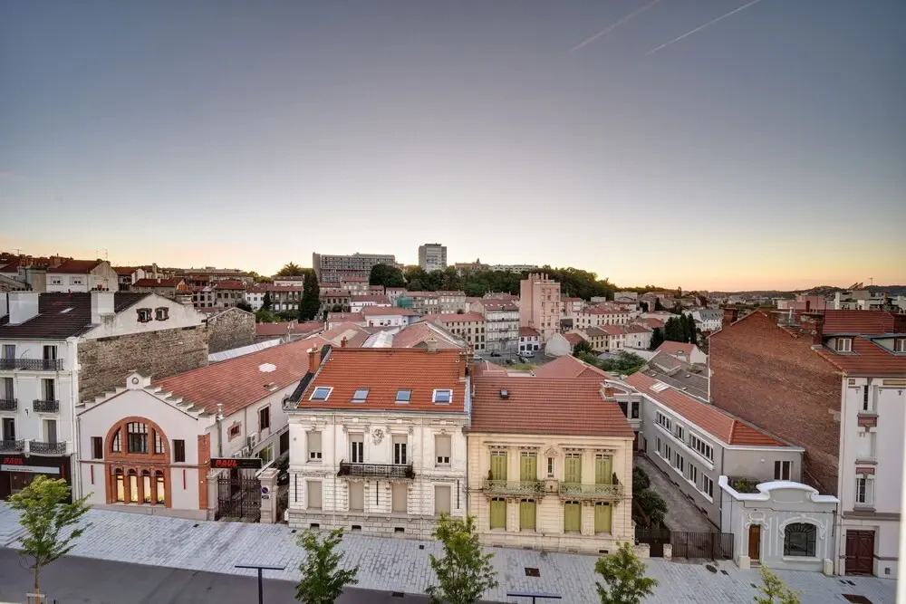 Apparts Seasons - Saint Étienne Centre - Gare Chateaucreux