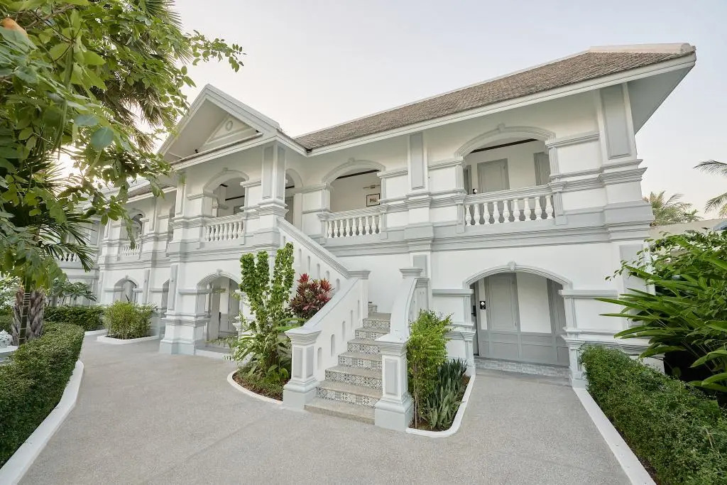 Ban Lao Hotel