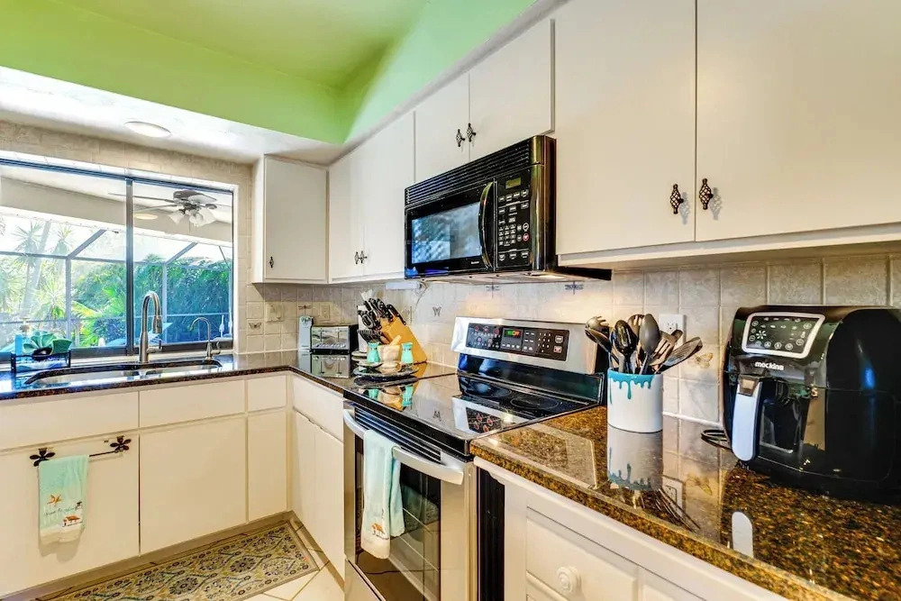 Canal-front Escape w/ Dock & Pool in Cape Coral