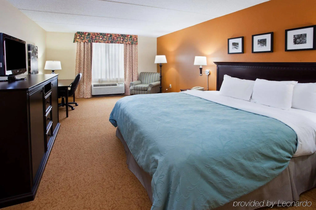 Country Inn & Suites by Radisson, Buford at Mall of Georgia, GA
