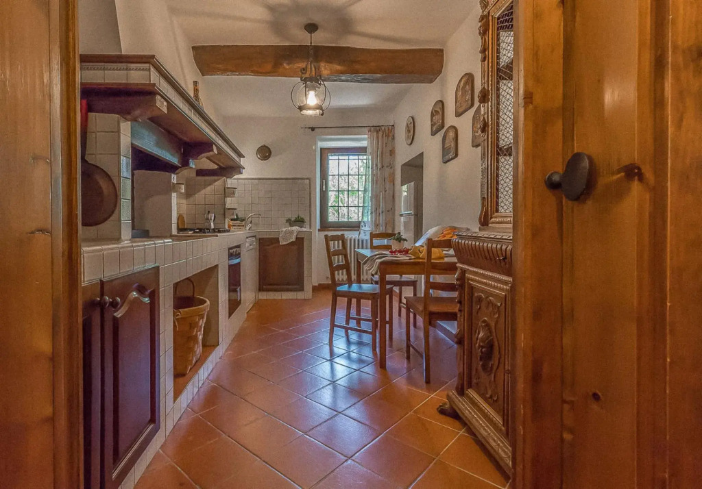 La Torre del Conte, villa with home restaurant, is located in an oasis of peace among the green Umbr-La Torre del Conte