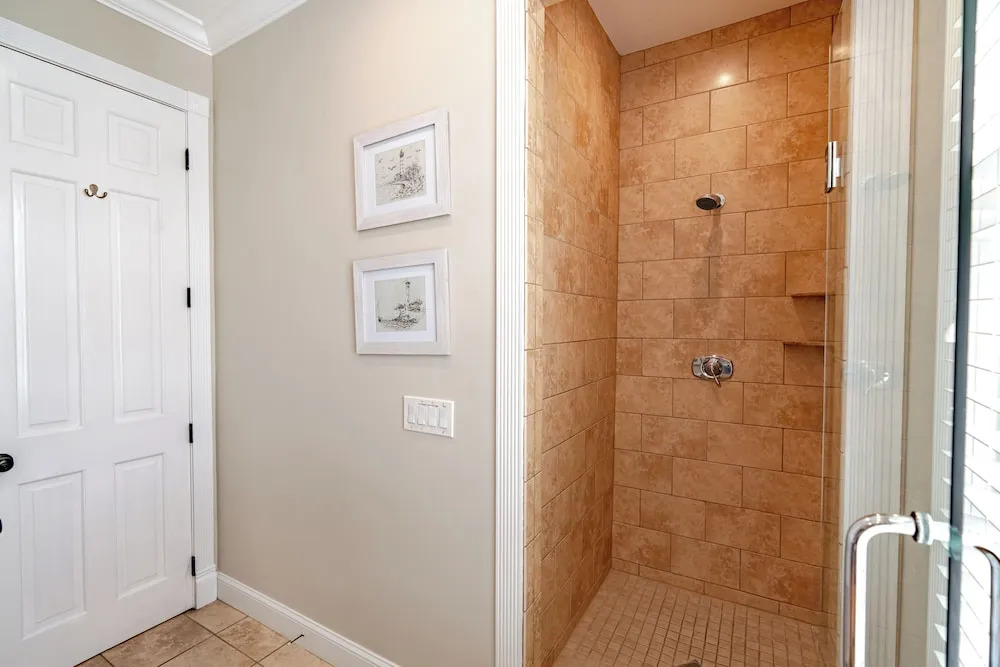 Lighthouse Suites Collection