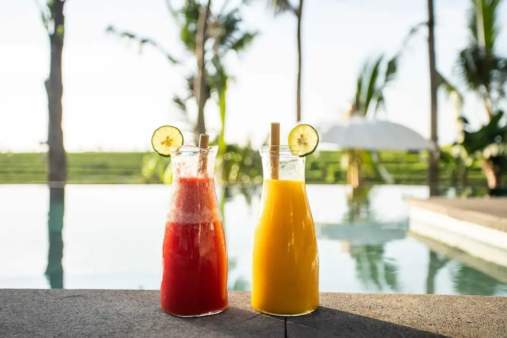 Stunning Villas Complex, 12 BR, Canggu With Staff