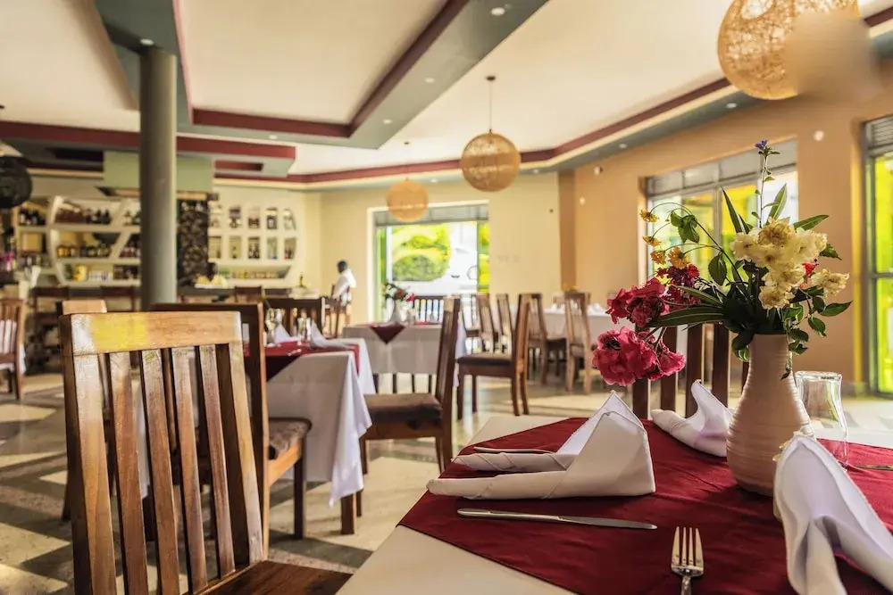 Ekhaya Crescent Hotel