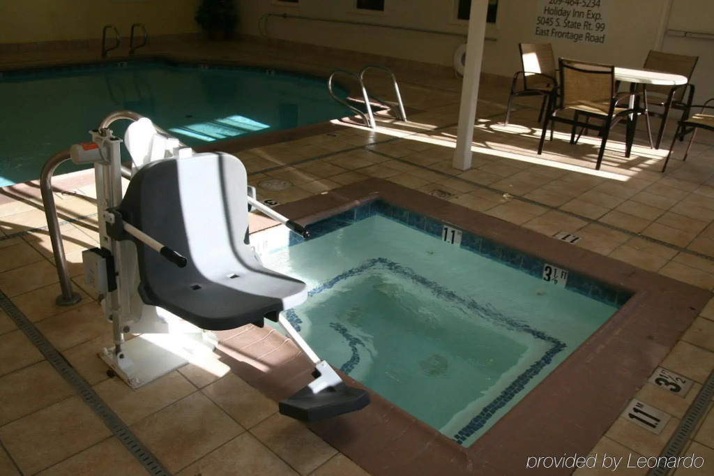 Holiday Inn Express Stockton Southeast by IHG