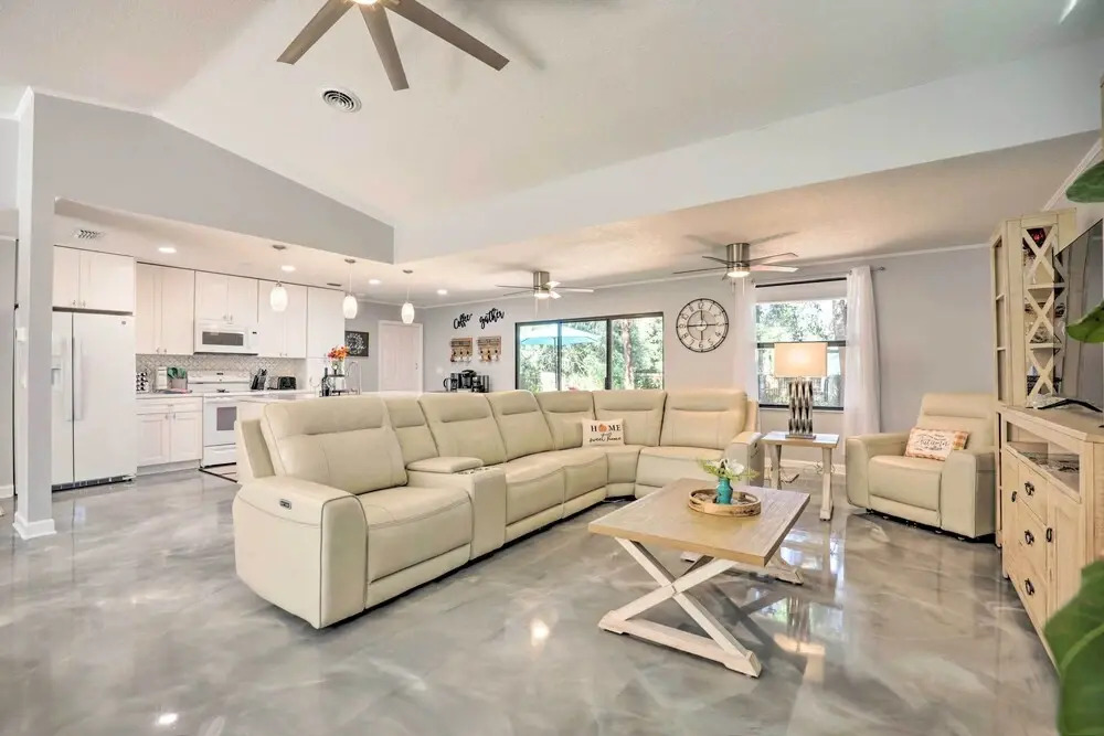 'An Acre Paradise' Home w/ Hot Tub in St Augustine