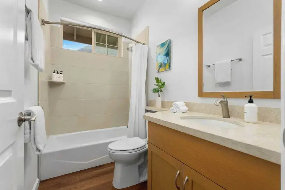 Makaha Villa by AvantStay