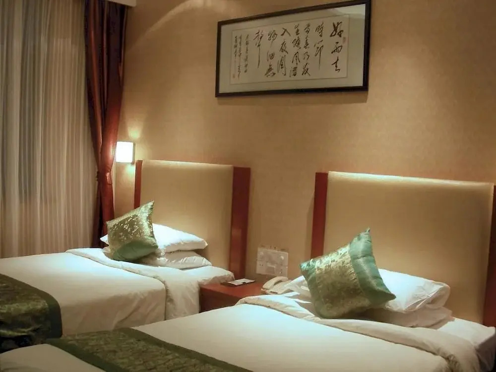 Fortune Hotel