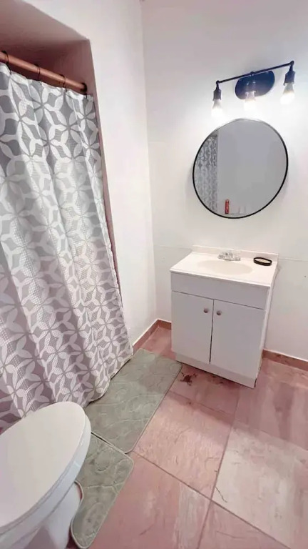 Ocean View 3br With Pool,parking and Walk To Beach