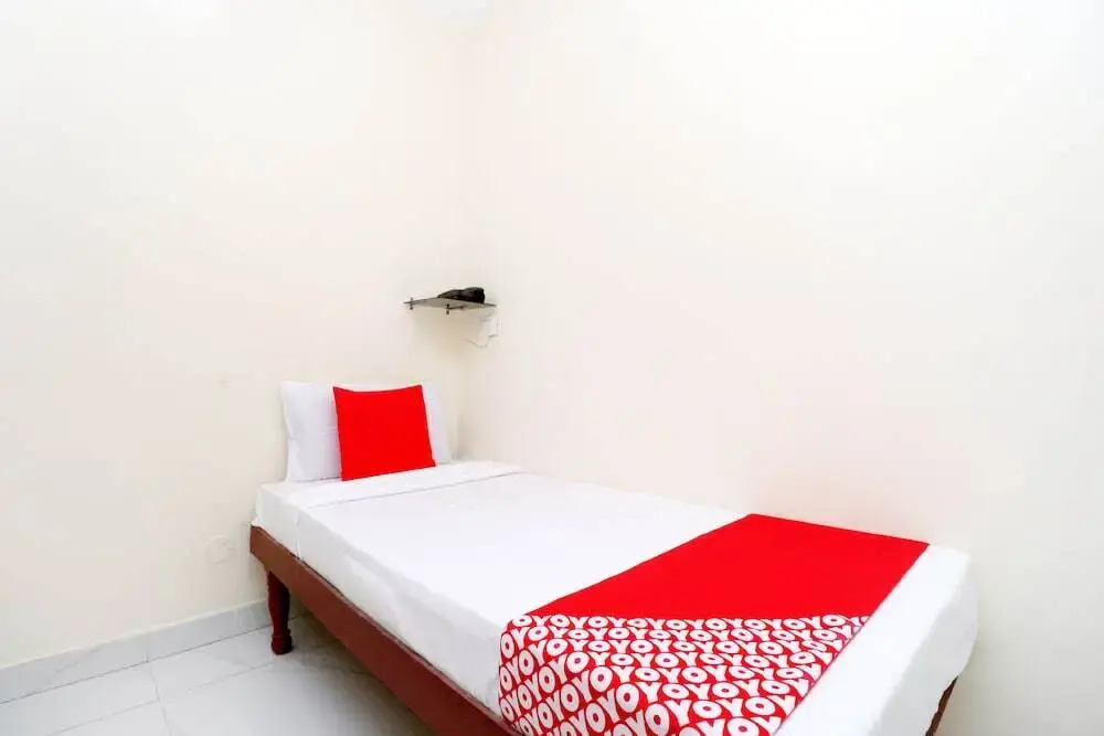 Chinar by OYO Rooms