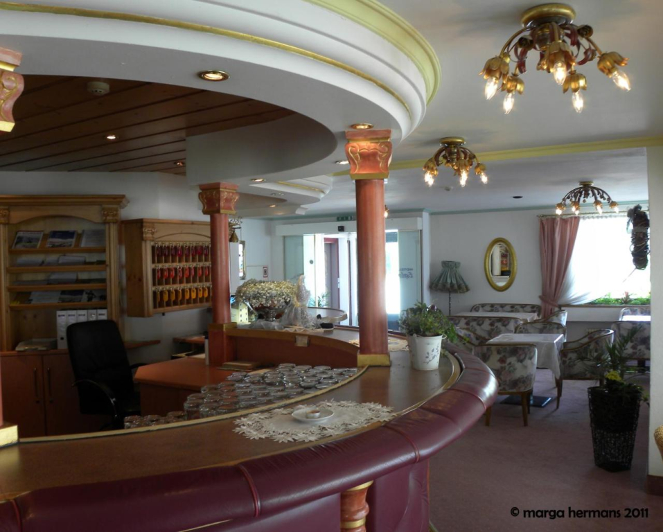 Hotel White Mountain