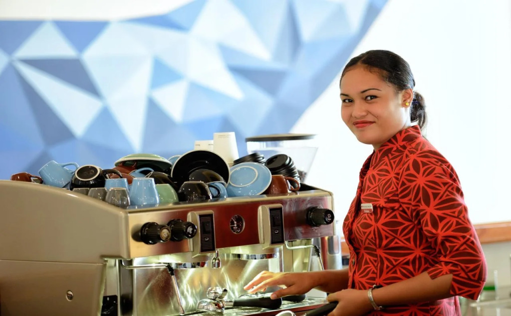 Tanoa International Dateline Hotel