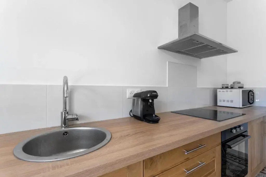 Luxurious 1 bedroom, AC, terrace, close beaches - Dodo et Tartine