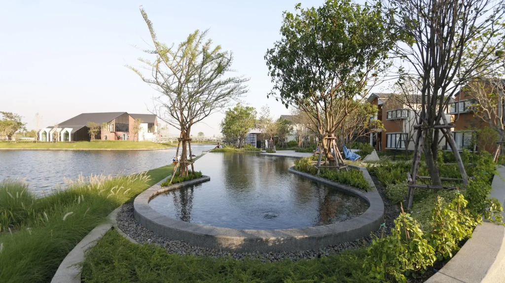 Saksiam Lake Side Resort
