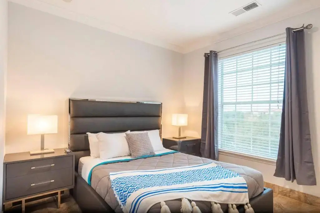 Apartment 3 BR in Tuscana Resort , 15" from Disney