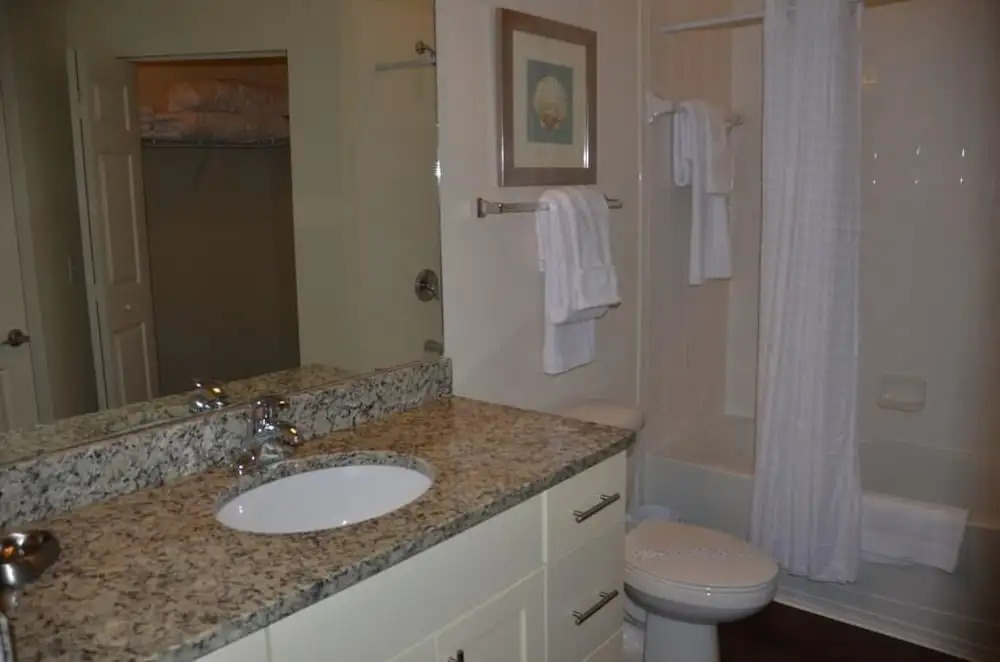 Lucaya 4 Bedrooms 3 Baths Townhome!
