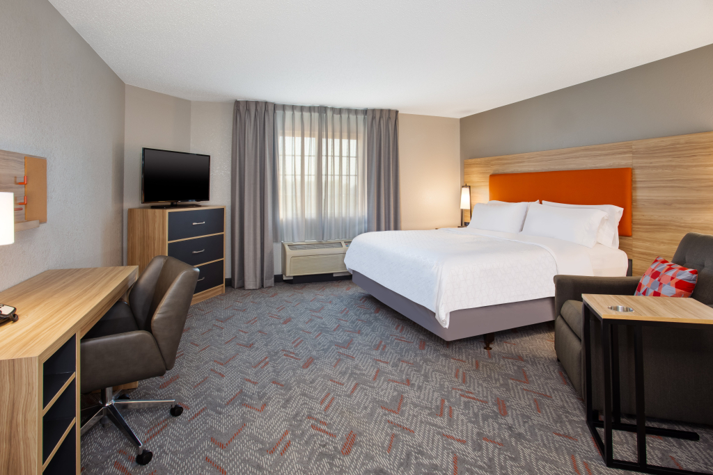 Candlewood Suites Kenosha - Pleasant Prairie by IHG