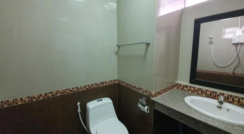 Highway Hotel Khon Kaen