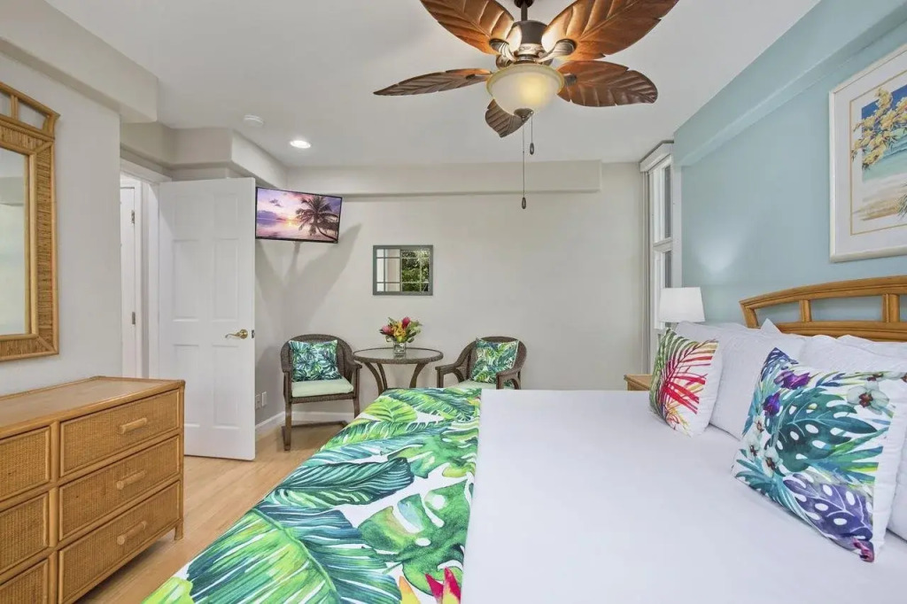 Wailea Ekahi - CoralTree Residence Collection