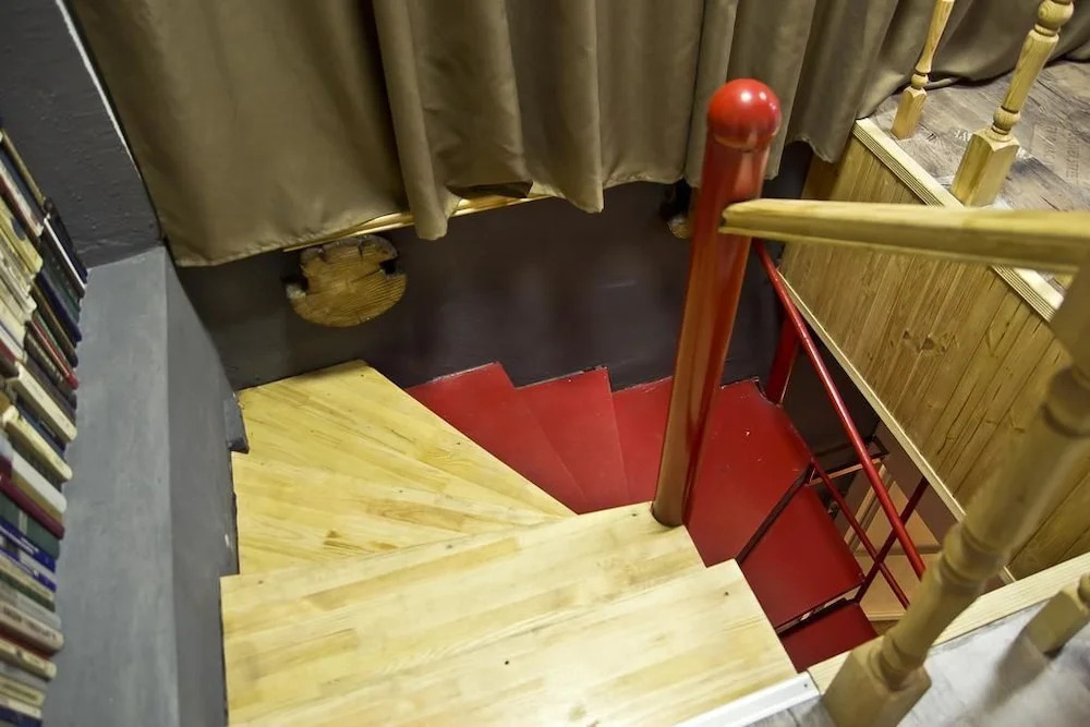 Отель Mezzanine White