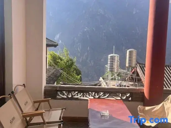 Shangri-La Guanyun Banshan Courtyard