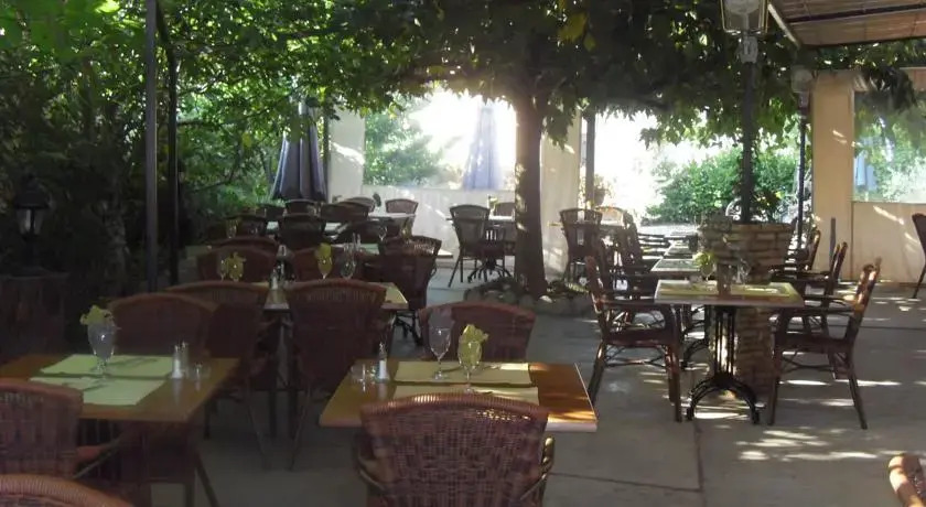 Auberge de la Table Ronde